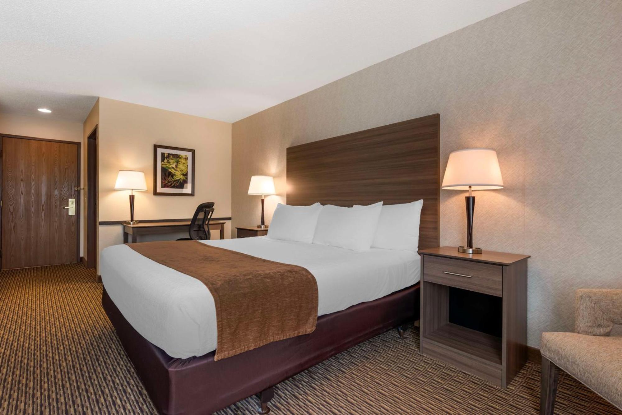 Best Western Spooner Riverplace Екстер'єр фото