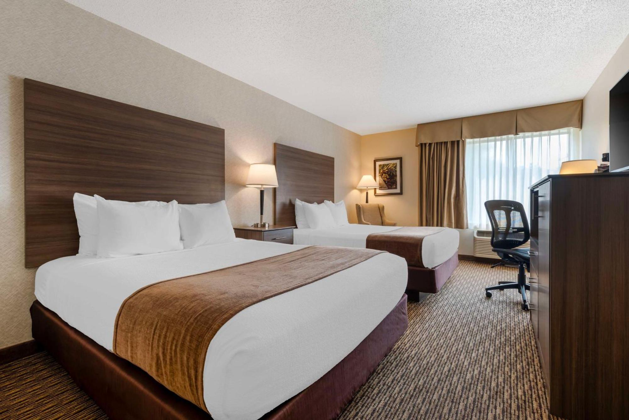 Best Western Spooner Riverplace Екстер'єр фото